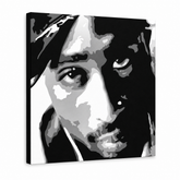 Ručno oslikana POP Art slika 2 PAC 1 komad 2pac – 3D vizualizacija ručno oslikanog platna na bijeloj pozadini. Dominantne boje: crna, bijela, siva.