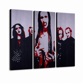 Ručno oslikana POP Art slika Marilyn Manson 3 dijela mm – 3D vizualizacija ručno oslikanog platna na bijeloj pozadini. Dominantne boje: crna, crvena, bijela.