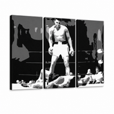 Ručno oslikana POP Art slika Muhamad Ali od 3 dijela ali2 – 3D vizualizacija ručno oslikanog platna na bijeloj pozadini. Dominantne boje: crna, bijela, siva.