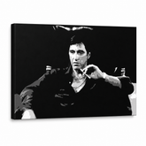 Ručno oslikana POP Art slika Scarface 1 komad smz – 3D vizualizacija ručno oslikanog platna na bijeloj pozadini. Dominantne boje: crna, bijela, siva.