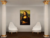 Pop art slika na platnu s motivom MONA LISA – Leonardo Da Vinci, pejzaž, gradski motiv, priroda u bijelo-zlatnih nijansama okačena u enterijeru radne sobe – enterijer