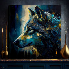 Art deko slika na platnu s motivom PREMIUM ART - Wilderness in Wolf Eyes, vlk u plavo-zlatnih nijansama, intenzivna atmosfera, pogodan za radne sobe – proizvod
