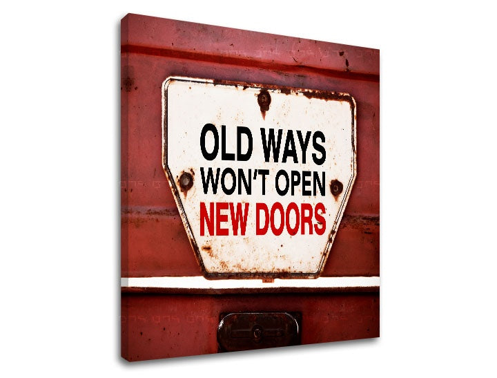 Vintage slika s motivom Old ways, motivacioni citat u bijelo-crvenih nijansama | Motivacioni slika za zid Old ways_002 – pregled