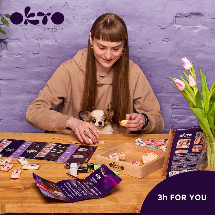 Moderan slika na platnu s motivom cvijeće u ljubičasto-bijelih nijansama, priroda i kreativnost | OKTO za modeliranje set v drvenom ramu 21 x 21 cm ROMANTIKA – proizvod, pogled 4