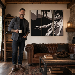 Ručno oslikana POP Art slika AL PACINO 3 dijela al24 – slika u modernom muškom enterijeru, lifestyle vizualizacija. Dominantne boje: crna, smeđa, bijela, siva.