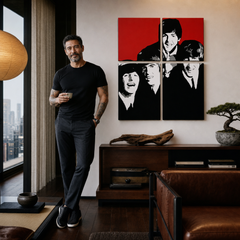 Ručno oslikana POP Art slika BEATLES 4 dijela bea7 – slika u modernom muškom enterijeru, lifestyle vizualizacija. Dominantne boje: crvena, crna, bijela, siva.