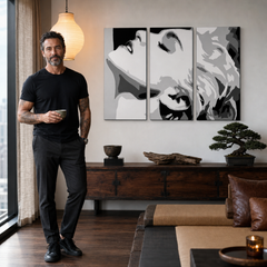 Ručno oslikana POP Art slika MADONNA od 3 dijela ma5 – slika u modernom muškom enterijeru, lifestyle vizualizacija. Dominantne boje: bielá, crna, siva.