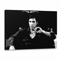 Ručno oslikana POP Art slika Scarface 1 komad smz – 3D vizualizacija ručno oslikanog platna na bijeloj pozadini. Dominantne boje: crna, bijela, siva.