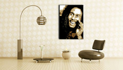 Ručno slikan slika na platnu s motivom Bob Marley u crno-bijelih nijansama okačena u enterijeru dnevnog boravka, radosna atmosfera | Ručno slikan POP Art slika Bob Marley – enterijer