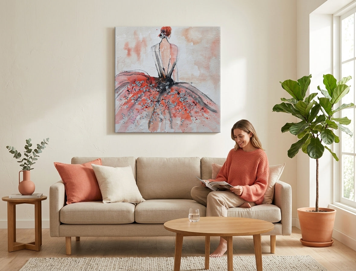 Ručno slikan slika na platnu s motivom ŽENA, haljina, cvijeće, priroda u bež-narandžastih nijansama okačena u enterijeru spavaće sobe, elegantna atmosfera – enterijer