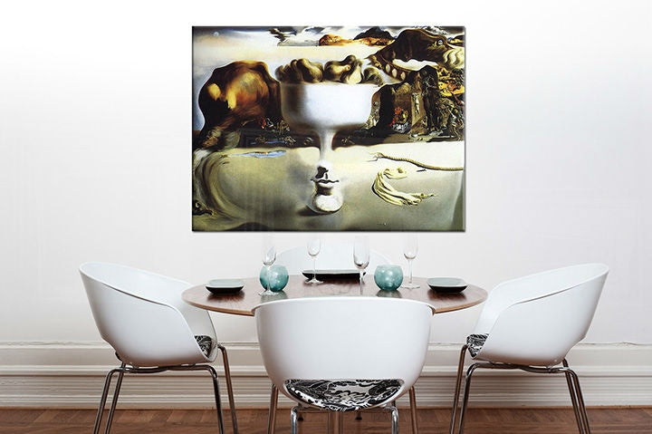 Vintage slika s motivom priroda, ljudi u bijelo-smeđih nijansama | Slika na platnu APPARITION ON FACE AND FRUIT DISH ON A BEACH – Salvador Dalí RE – pregled