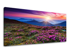 Klasičan slika na platnu s motivom PANORAMA KRAJINA, planine, sunce, nebo, pejzaž u ljubičasto-plavih nijansama, mirna atmosfera, trodijelna izvedba – glavna