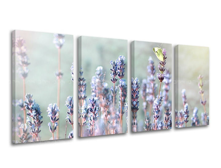 Klasičan slika na platnu s motivom lavanda, leptir, cvijeće, bašta, mapa u bež-zelenih nijansama, mirna atmosfera, priroda i proljetna atmosfera – glavna